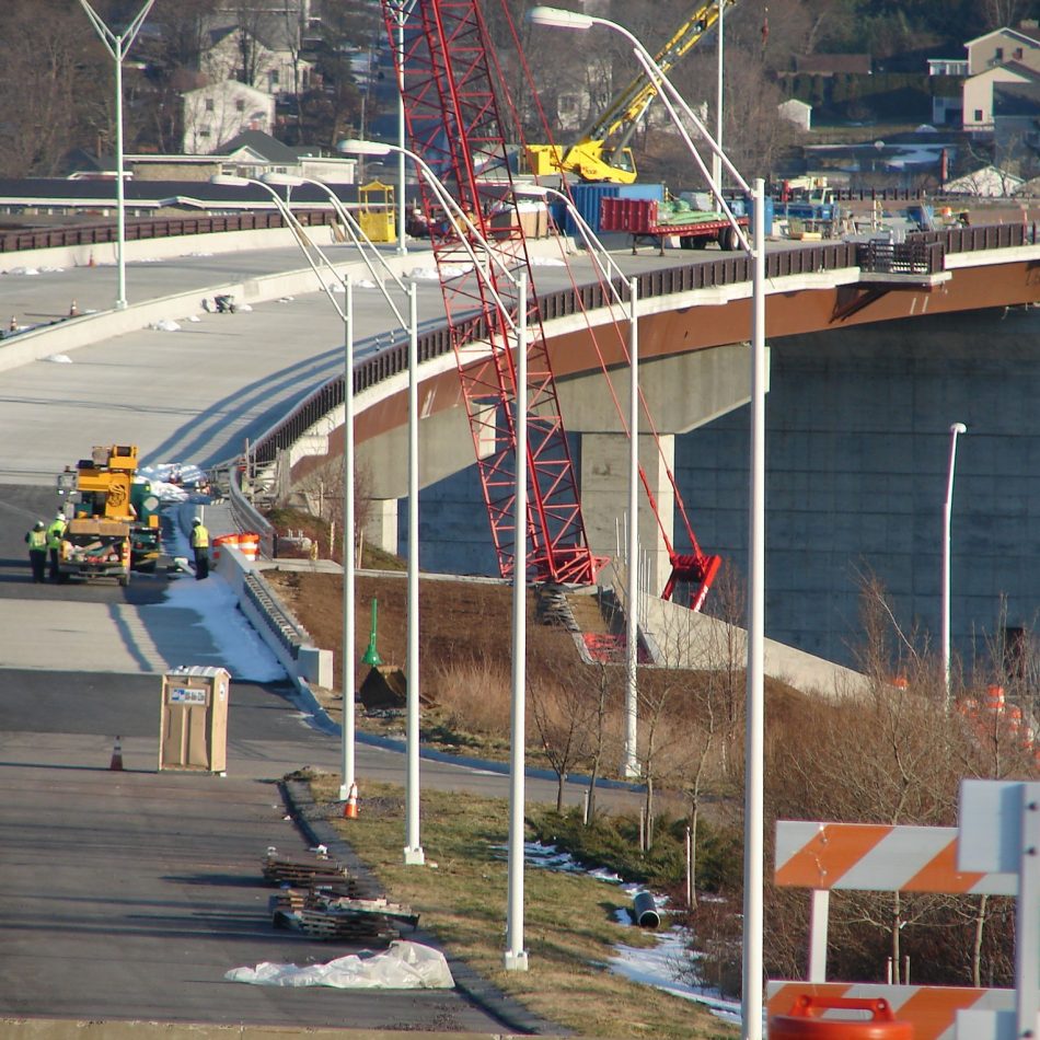 A photo of the construction on the Brightman Street Bridge